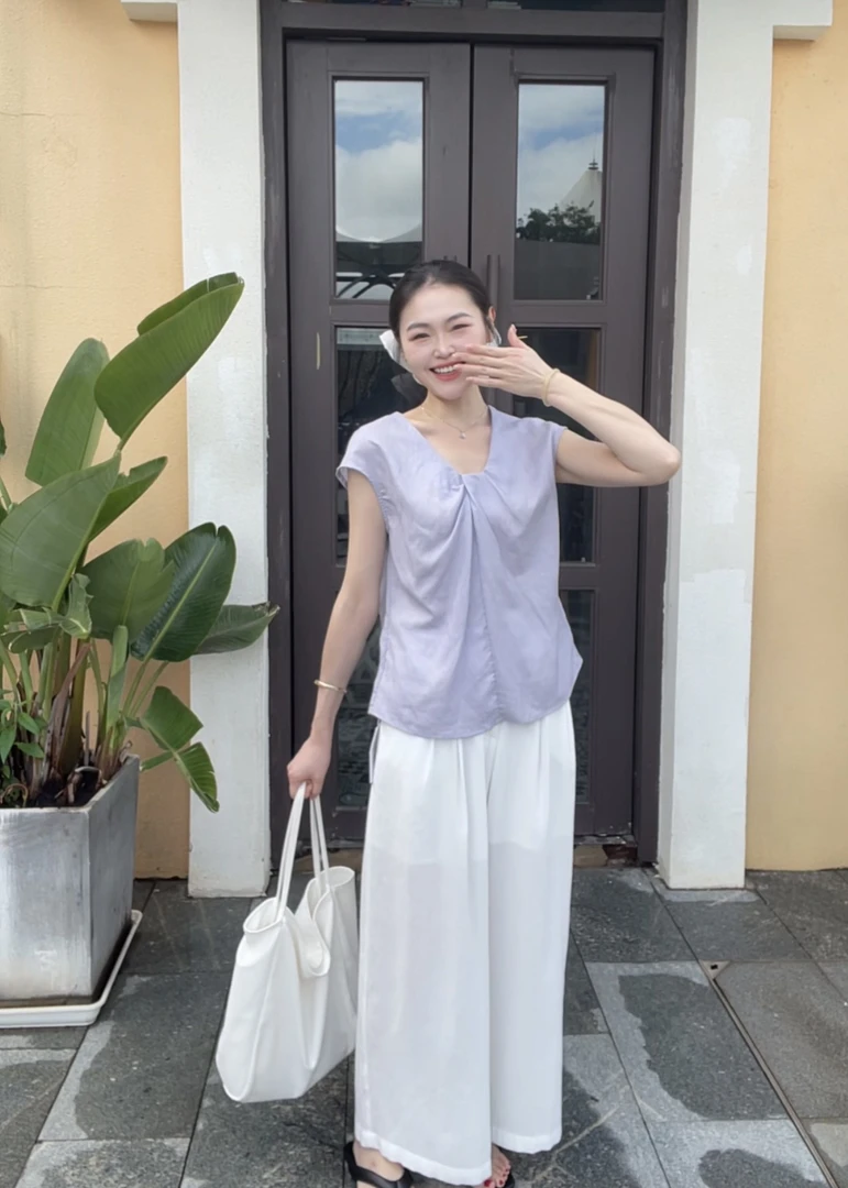 【羽奢时尚】夏季设计感小众韩版上衣女新款小衫集合链接