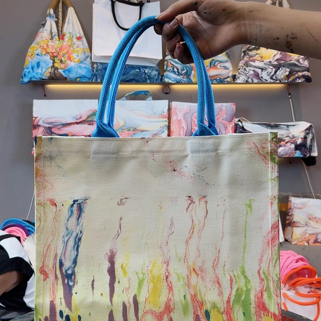 帅***显564 -不退不换111111