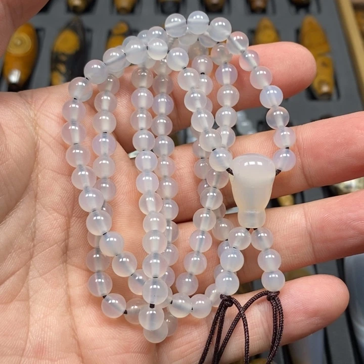 玛瑙/玉髓颈饰未镶嵌刘*江