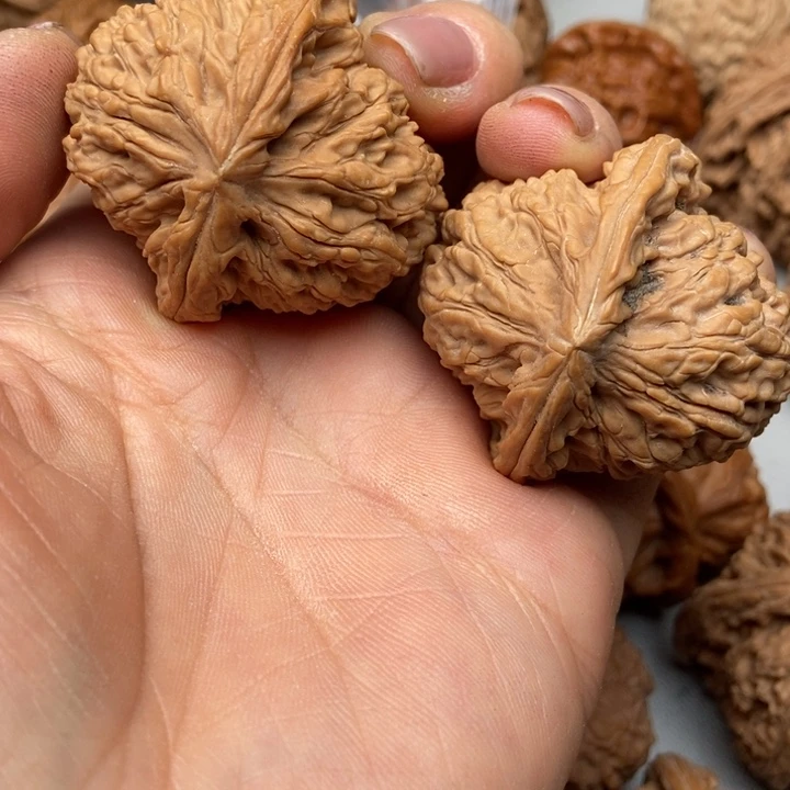 文玩核桃把件团**爹南疆