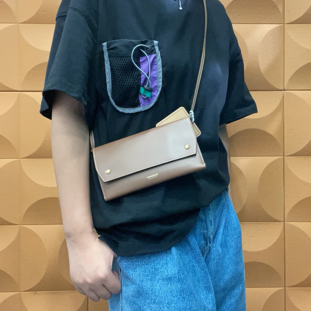 95新 BURBERRY/博柏利 【胖】 58 1029 棕色WOC单肩斜挎包