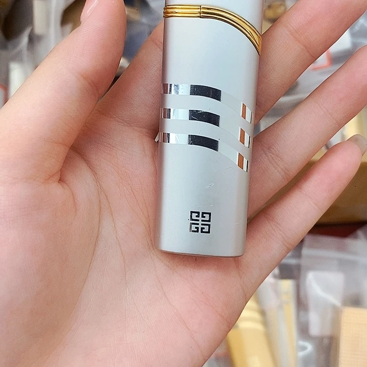 W***）一改价可以拍链接
