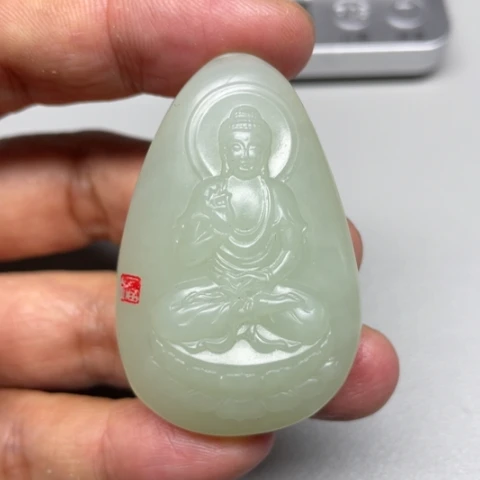 和田玉未镶嵌颈饰独***中