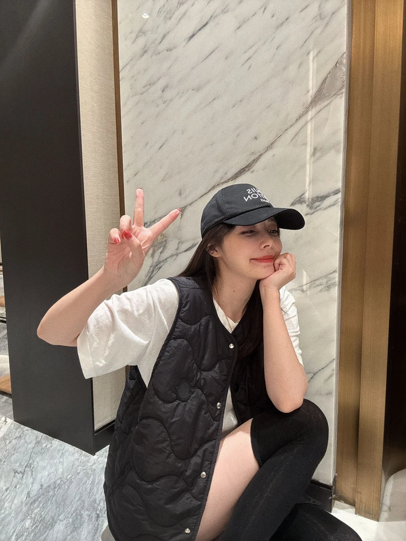 BETTER JOELAY-【橄榄绗序】时尚简约棉袄马甲潮流个性慵懒Z0880