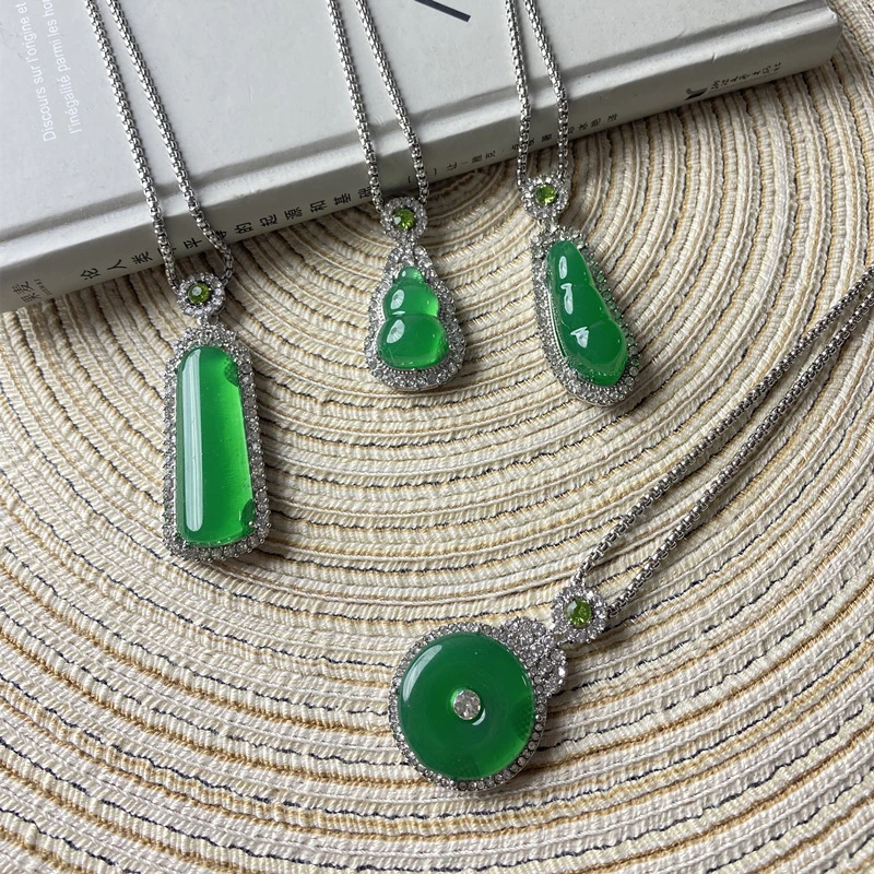 钛钢项链 满绿平安扣福禄葫芦吊坠新女款送妈妈礼物气质轻奢小众