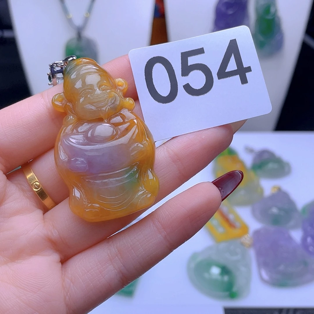 翡翠吊坠(赠链)未镶嵌