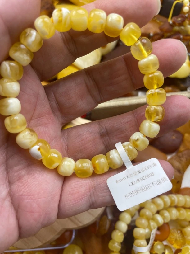 琥珀蜜蜡金白手串