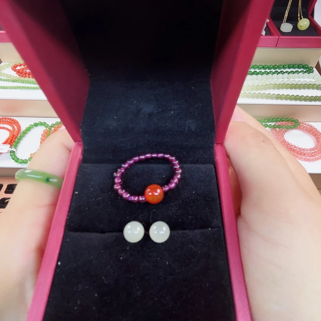 和田玉银S925镶嵌耳饰