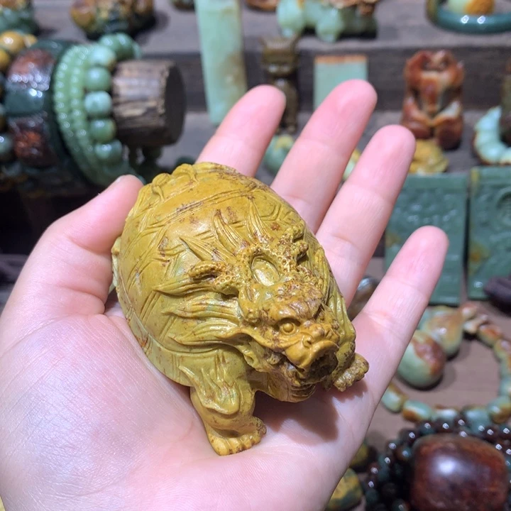 岫岩河磨玉（透闪石质玉）未镶嵌把件