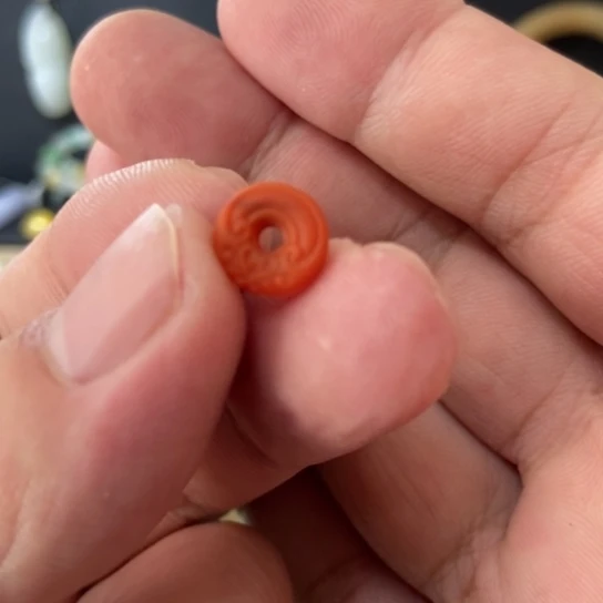 南红玛瑙未镶嵌颈饰