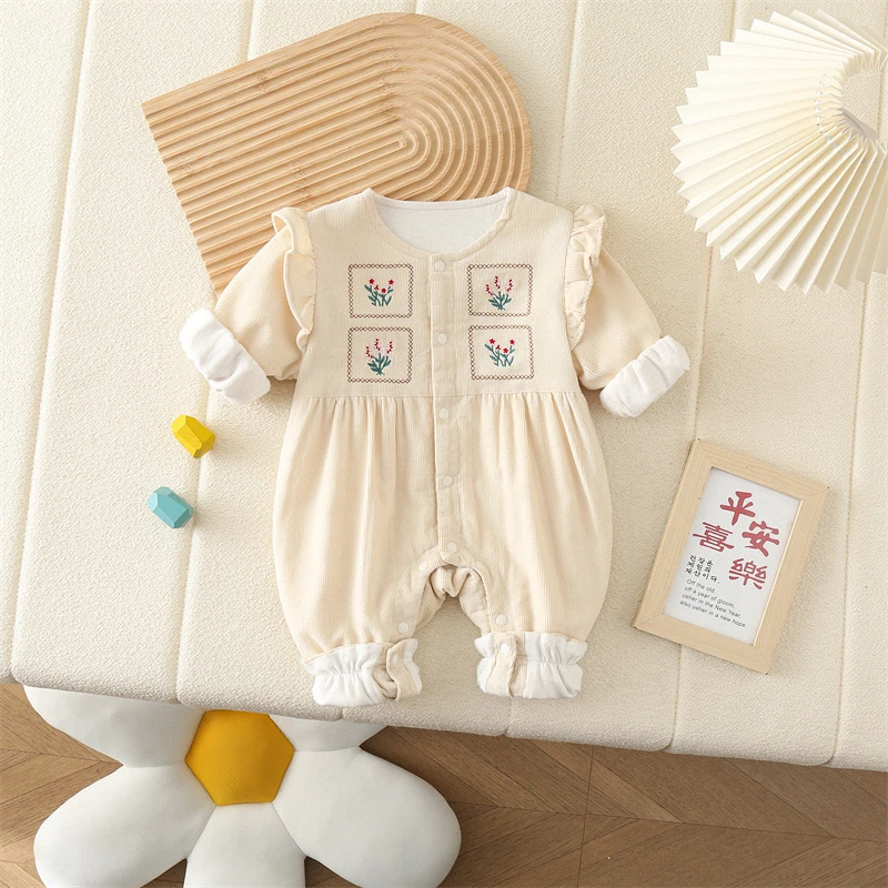 婴幼儿衣服春秋装新生儿女宝宝连体衣满月百天超萌外出哈衣爬服
