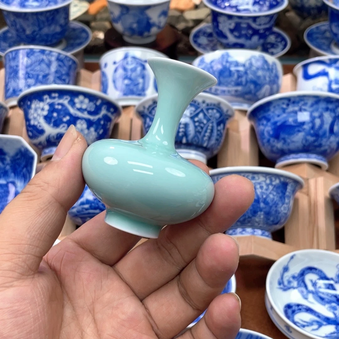 景德镇 颜色釉  小赏瓶