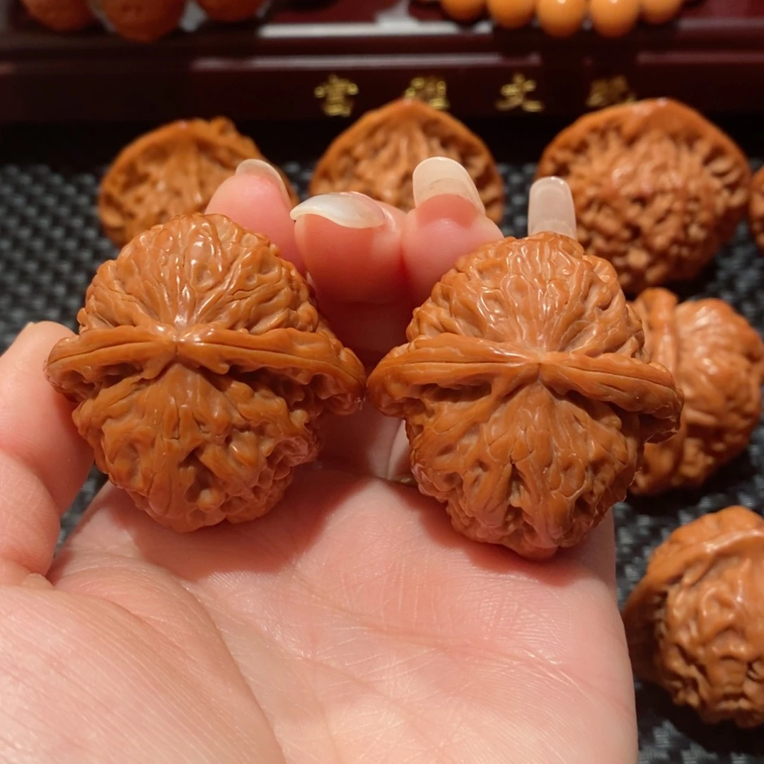 文玩核桃把件C***0白狮子