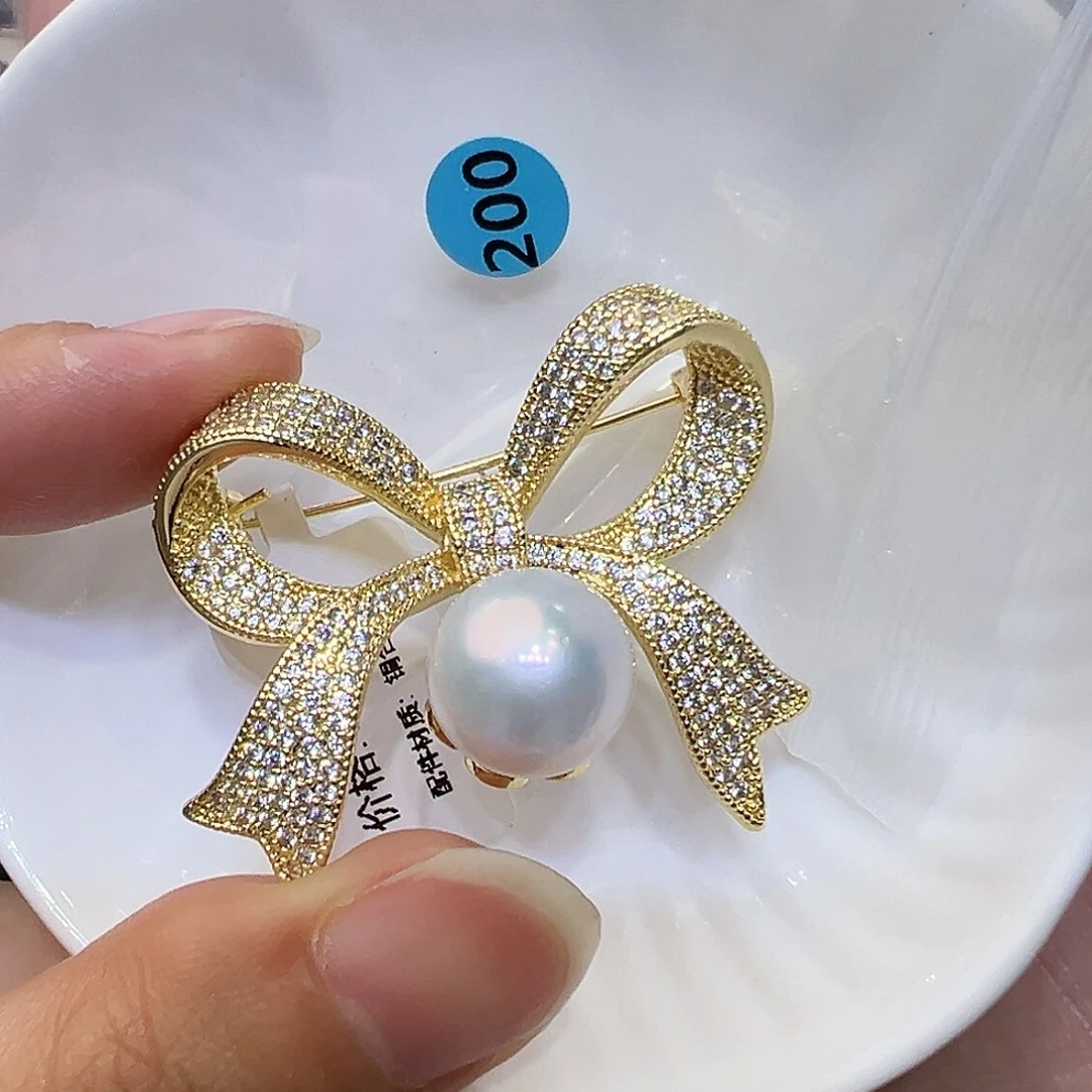 淡水珍珠银S925镶嵌耳饰