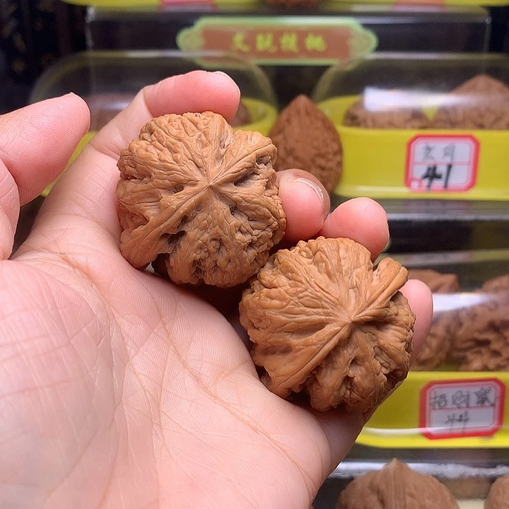 吊坠文玩核桃月****叶粗筋
