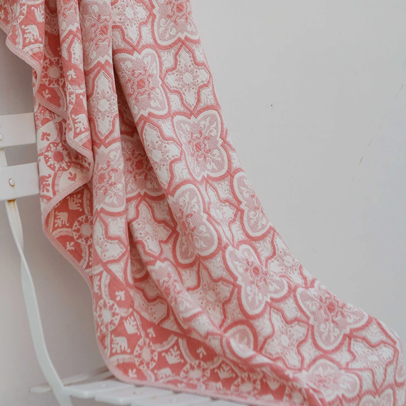 SIUTEEN葡萄牙纯进口 1702042休闲毯  粉瓷砖花 棉毯140*200cm