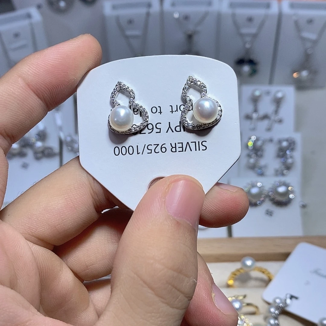 银S925镶嵌耳坠淡水珍珠