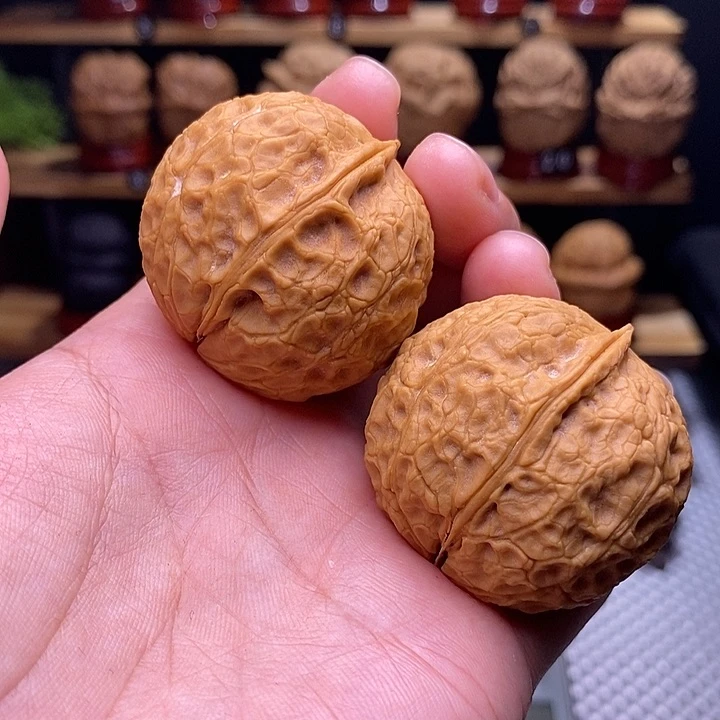 文玩核桃吊坠铁锤59