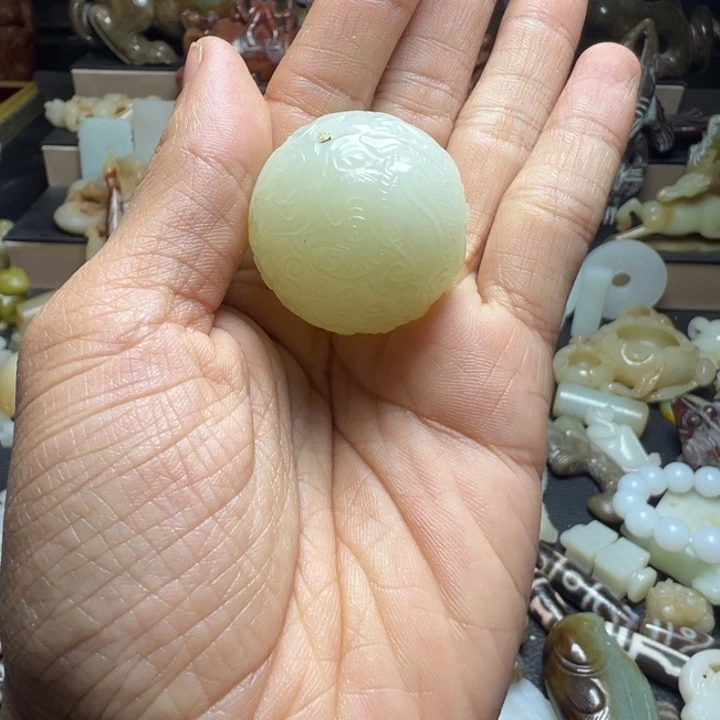和田玉（糖玉）未镶嵌颈饰