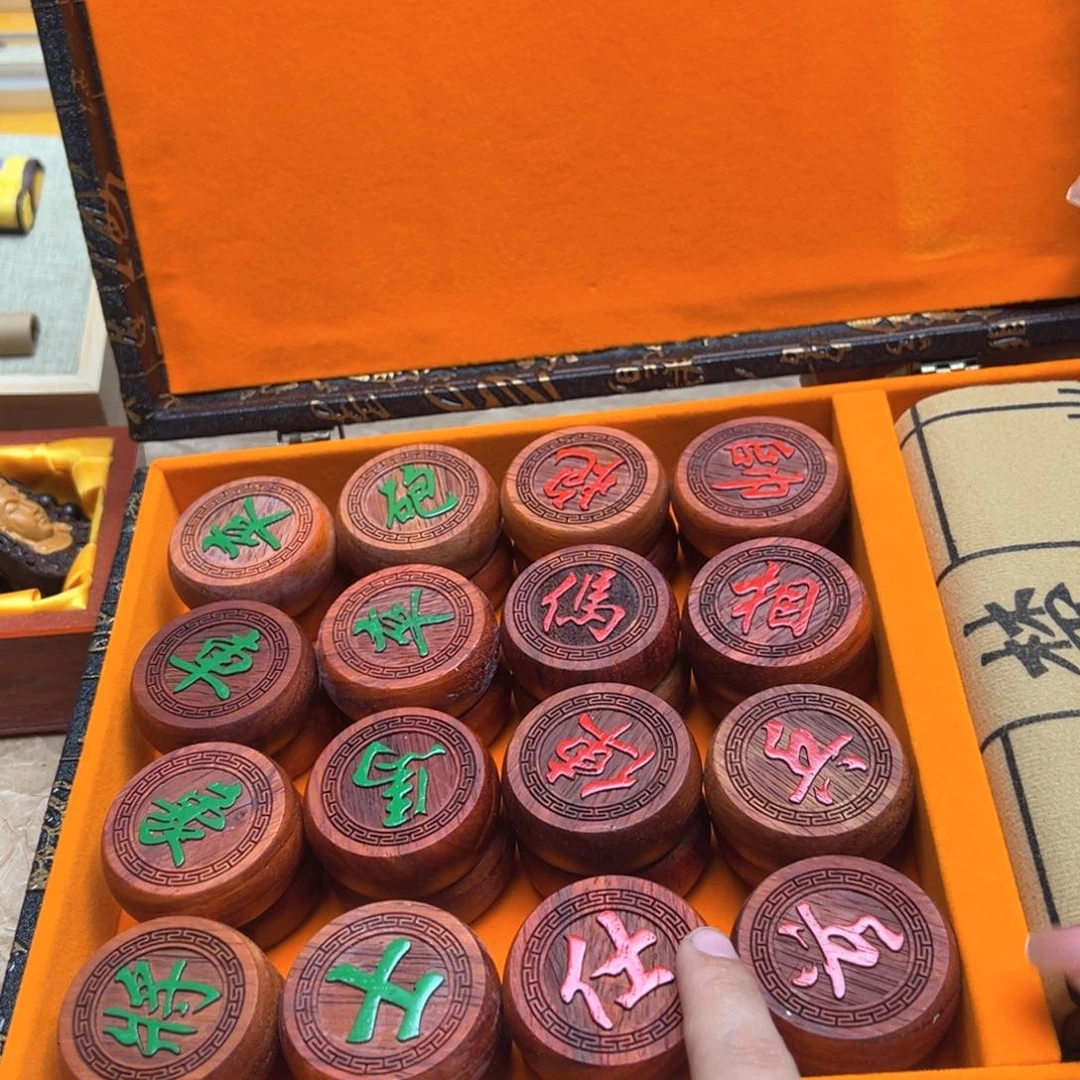 大叶紫檀（黑酸枝木类）