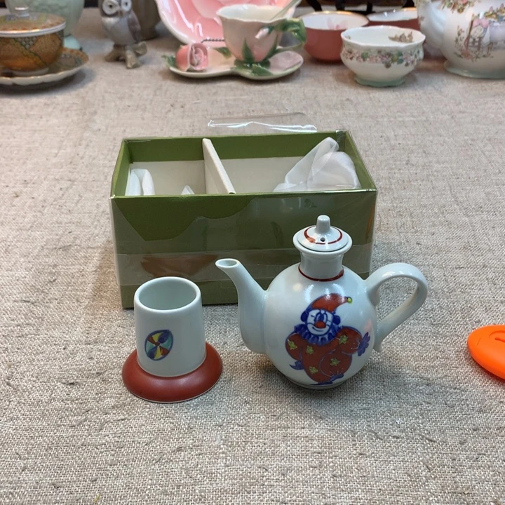 金瓷阁家的美丽瓷器