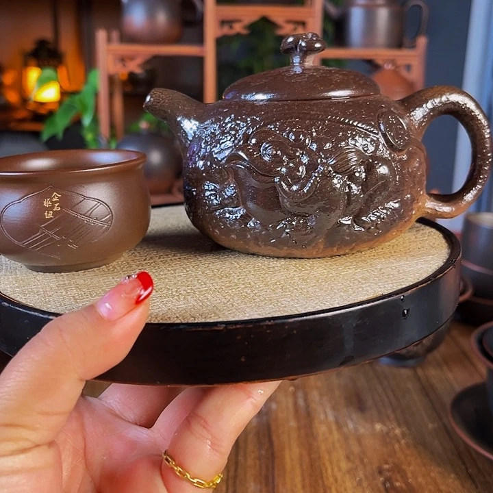 精品柴烧金仿生壶精品
