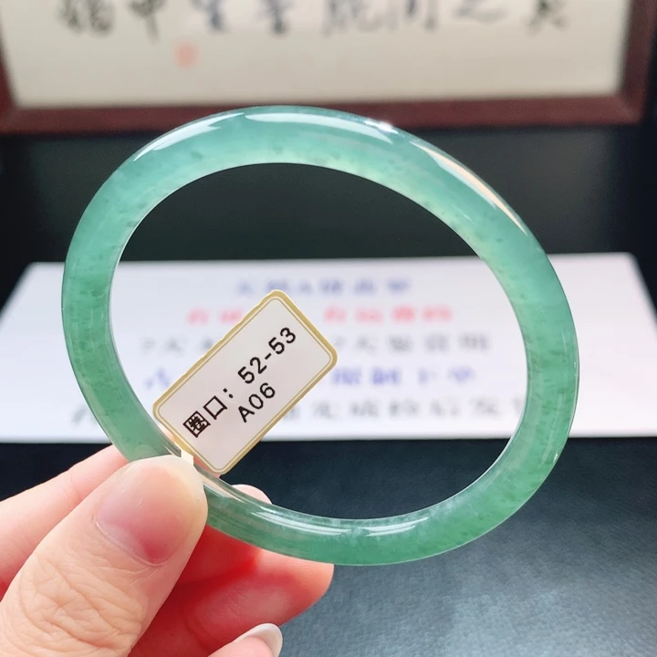 翡翠未镶嵌手镯翡翠手镯101
