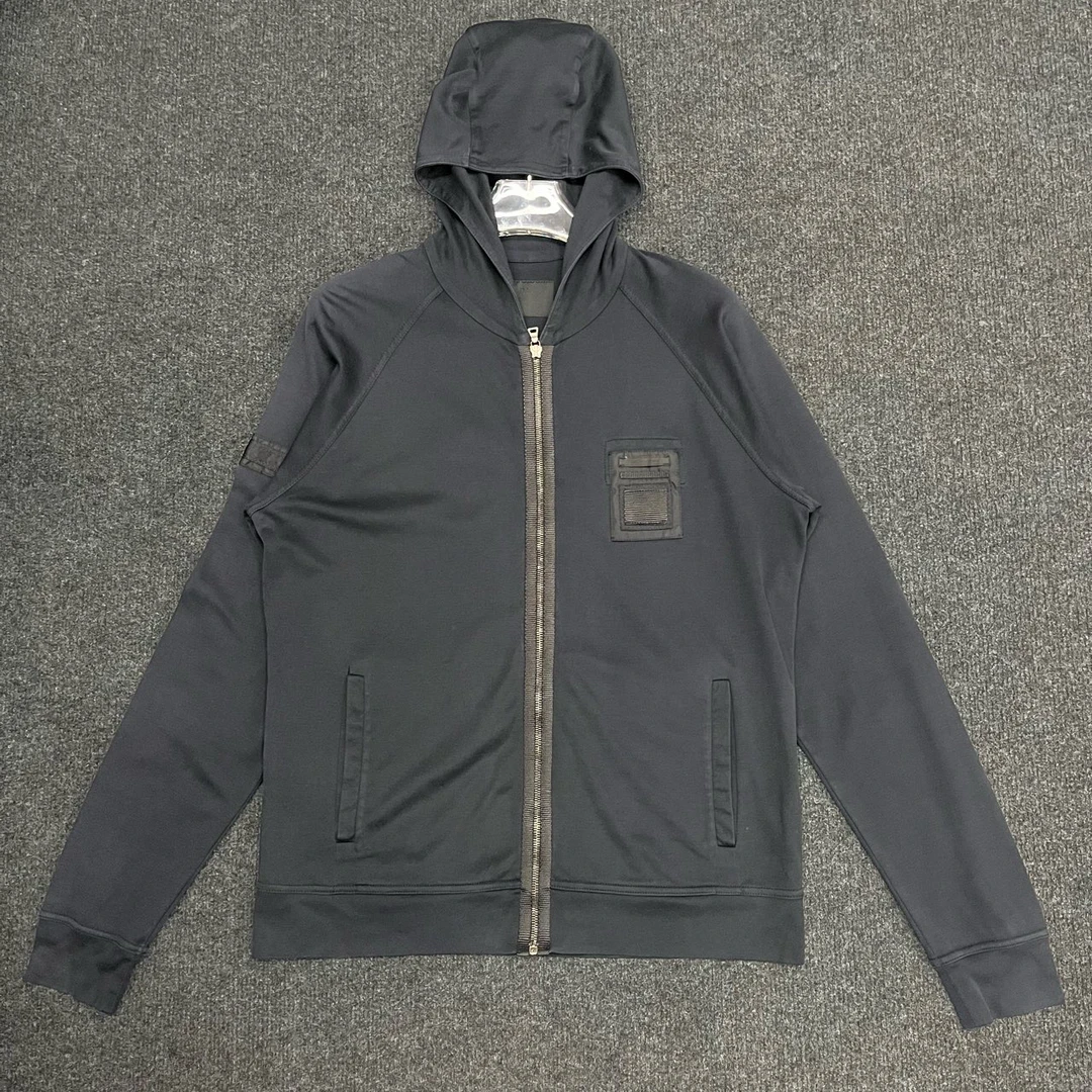 95新 Prada/普拉达 倒三角刺布logo纯色连帽外套/尺码XL