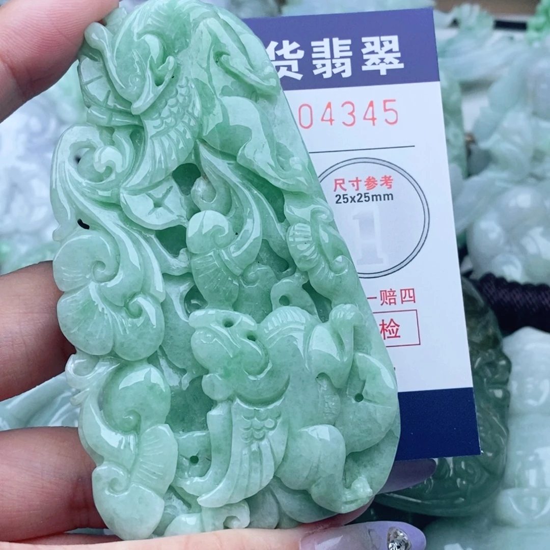 莲***手吊坠(不含链)未镶嵌翡翠