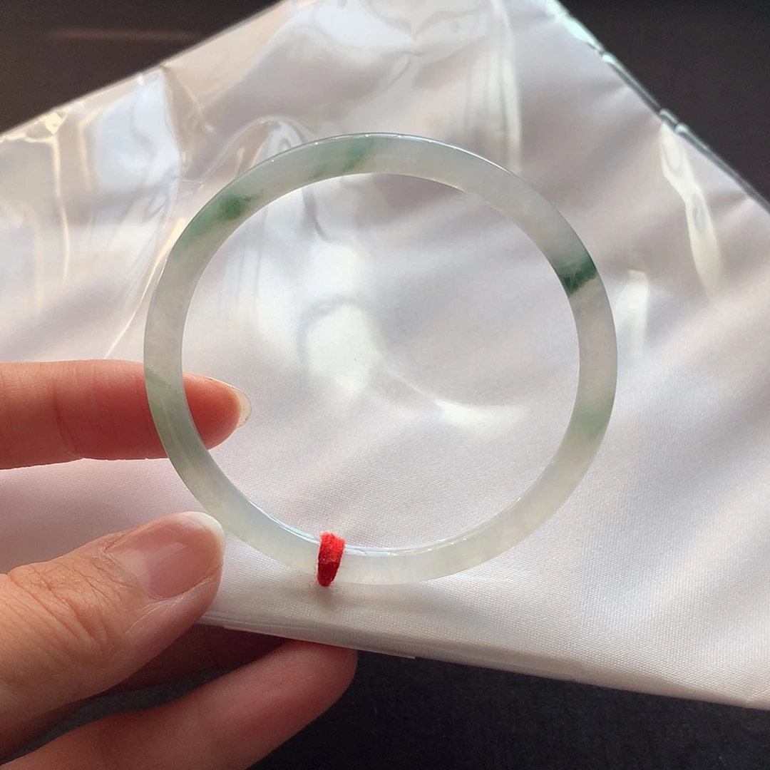 翡翠未镶嵌手镯54