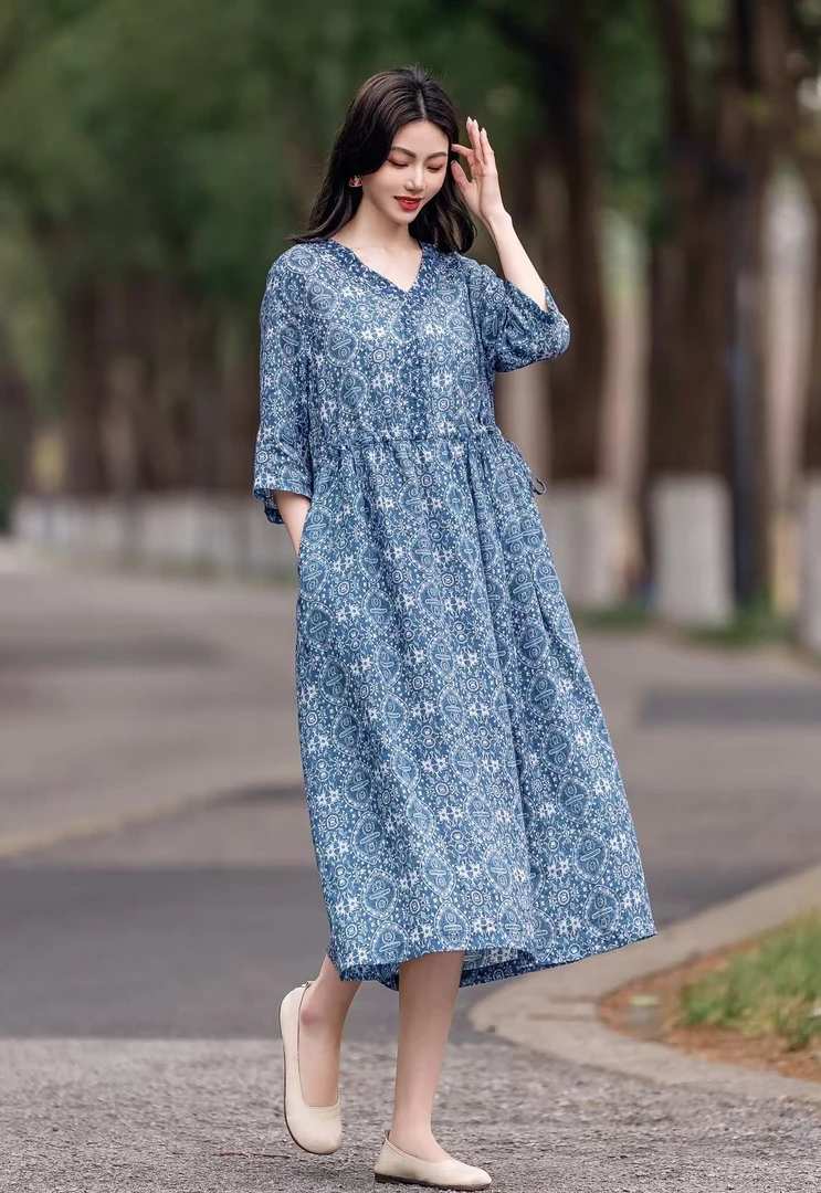 【玉棠春绣】2025新款苎麻女装v领重工刺绣宽松连衣裙印花国风气质