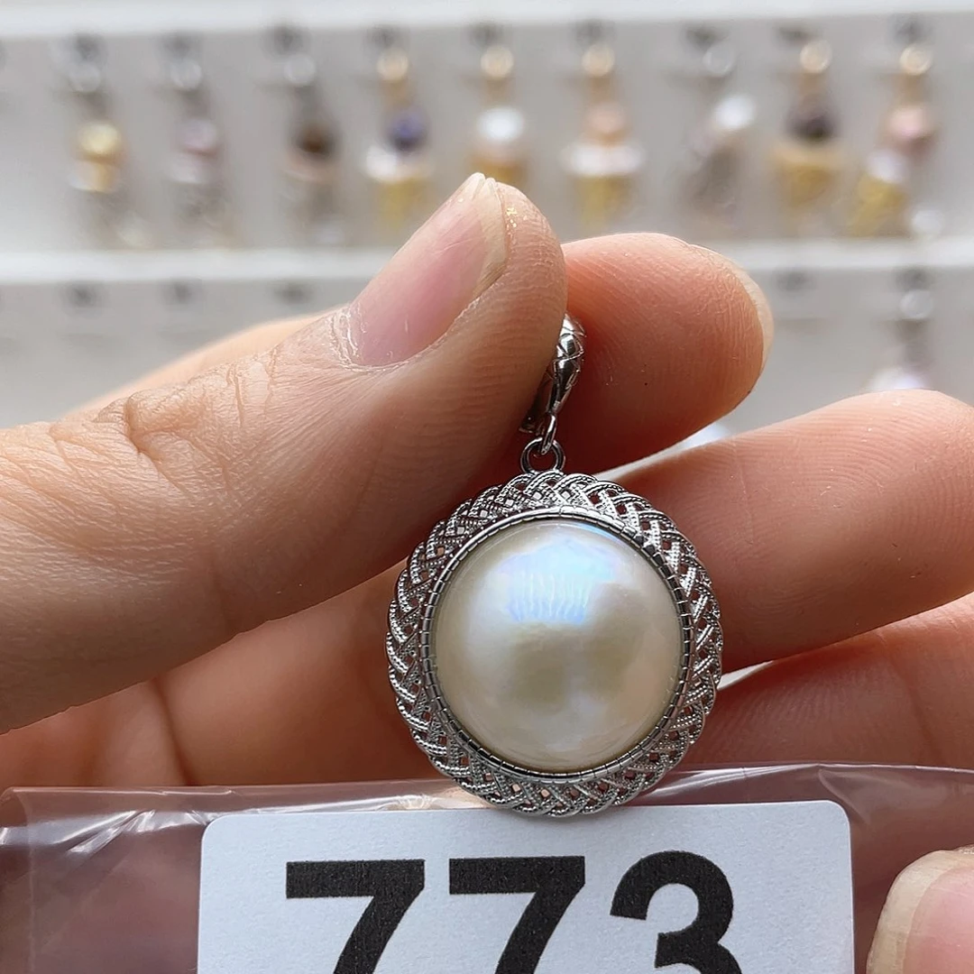 淡水珍珠未镶嵌颈饰沐*