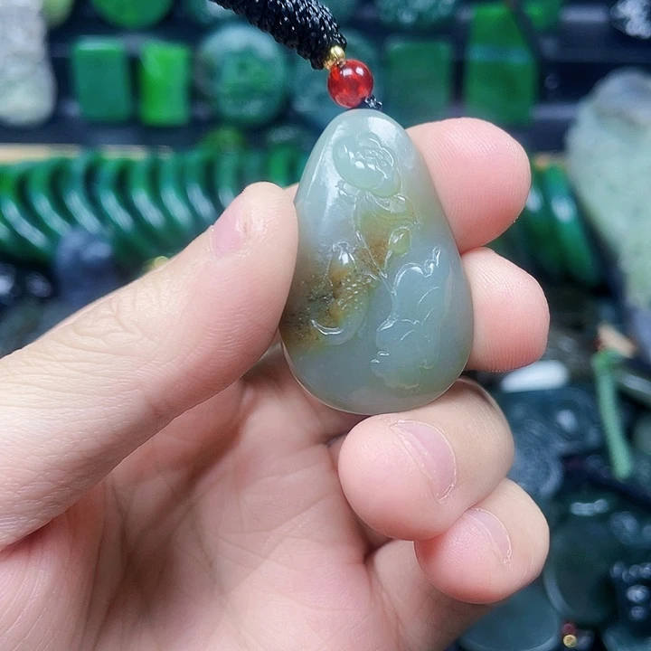 和田玉未镶嵌珠宝半成品