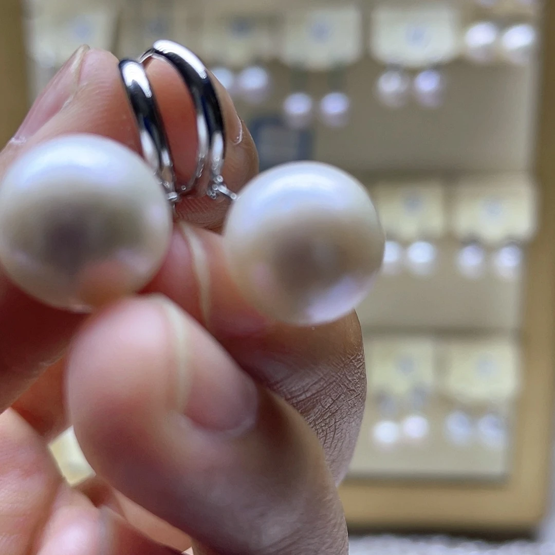 银S925镶嵌淡水珍珠耳饰