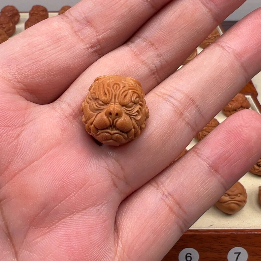 靓****核桃吊坠狗王系列獠牙狗王19