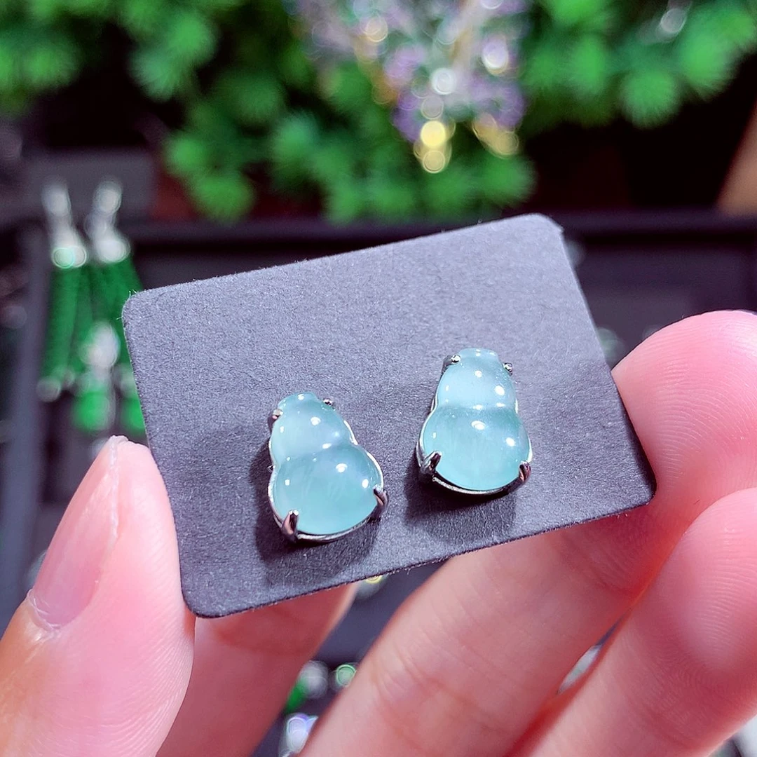 颈饰未镶嵌翡翠天然