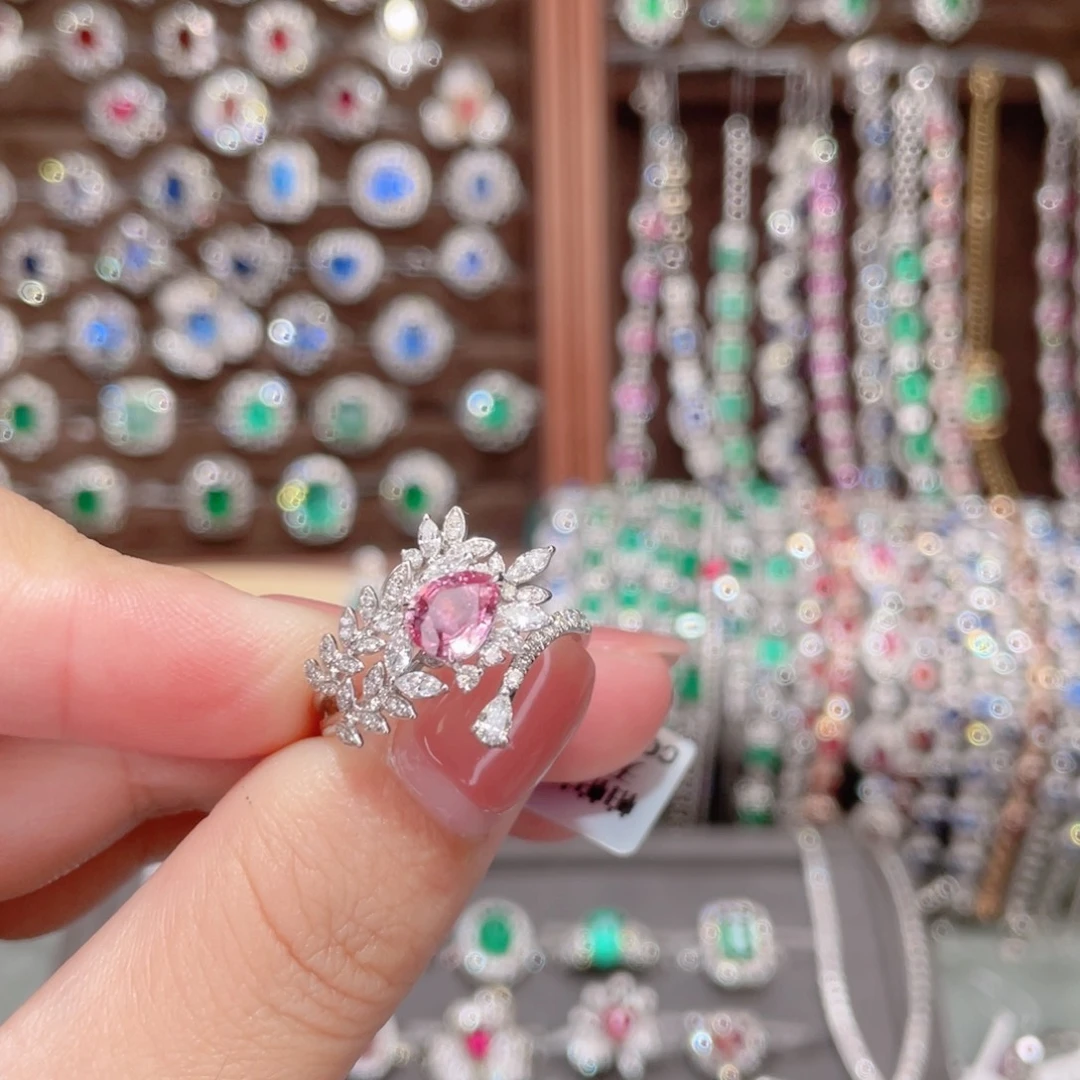 戒指彩色蓝宝石18K金镶嵌无烧帕帕拉恰1.06