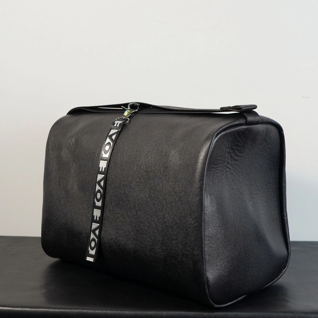 新款头层牛皮斜挎包植鞣皮气泡纹大容量休闲单肩