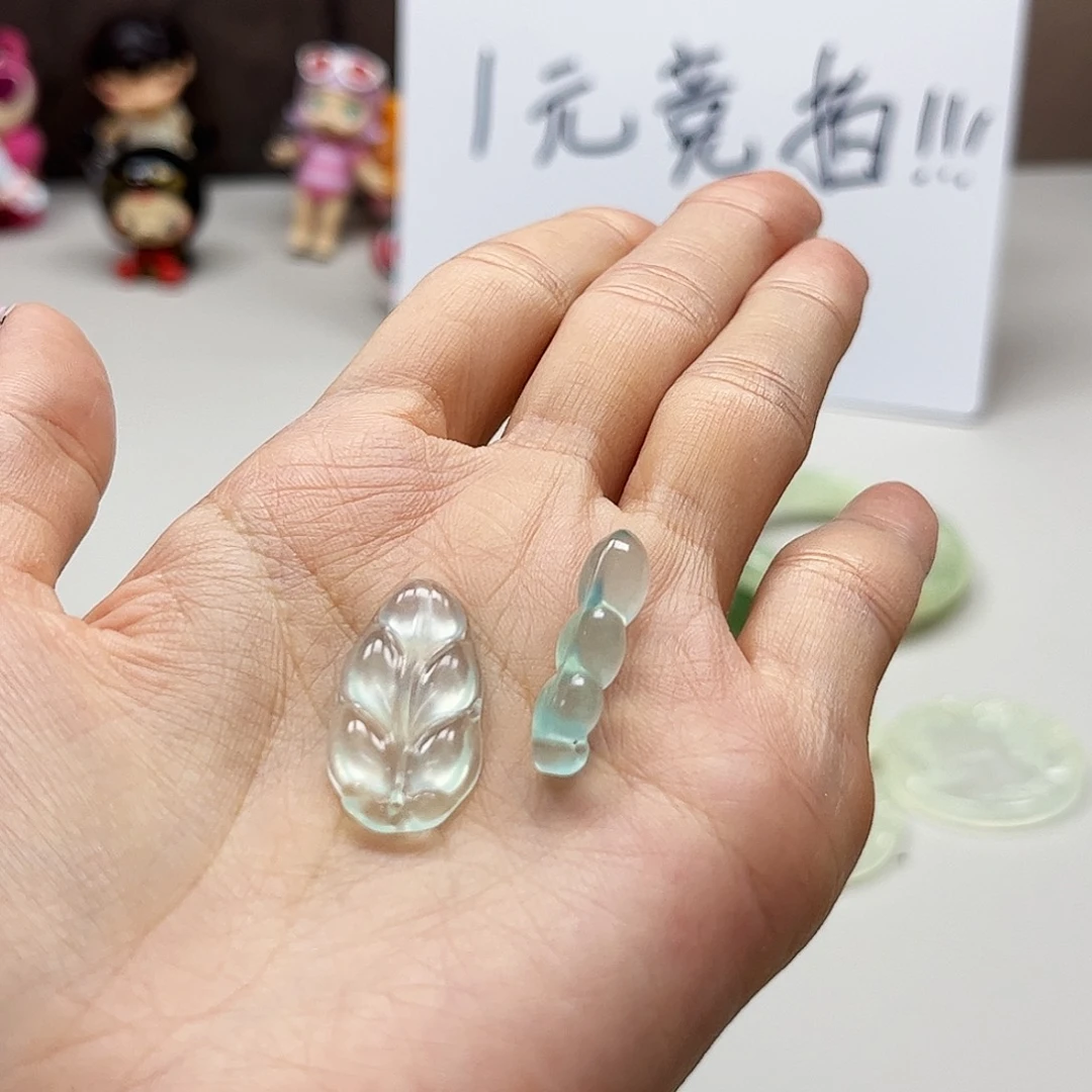 爱****未镶嵌蛇纹石玉手镯