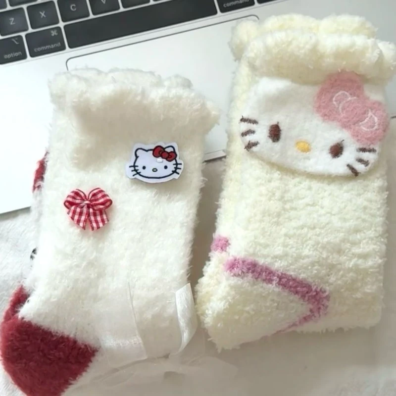 新款ins可爱厚袜子秋冬保暖卡通kt猫毛绒地板袜软糯中筒甜美PSπ