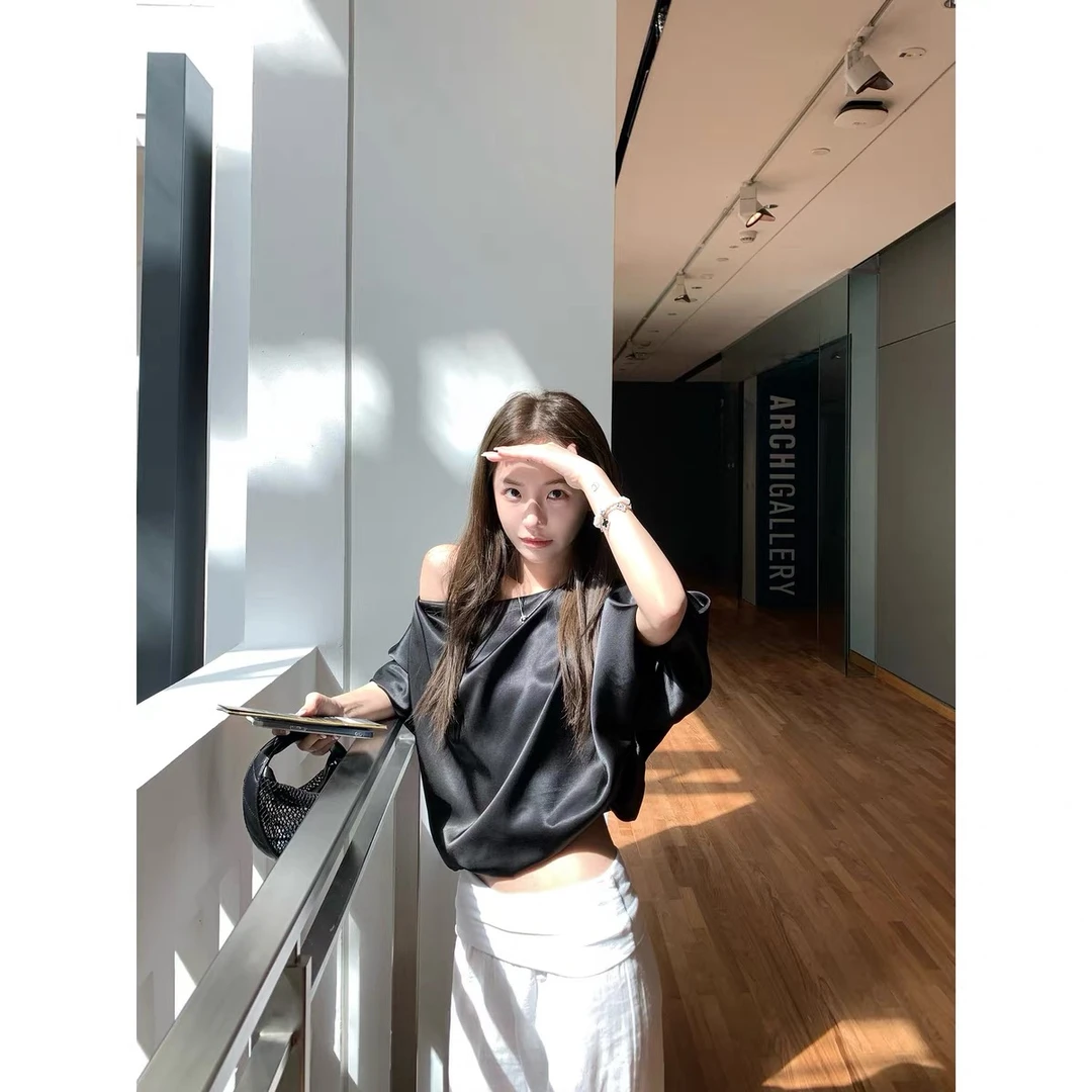 时尚夏季女装套装韩系减龄洋气露肩短袖上衣高腰显瘦宽松阔腿裤女