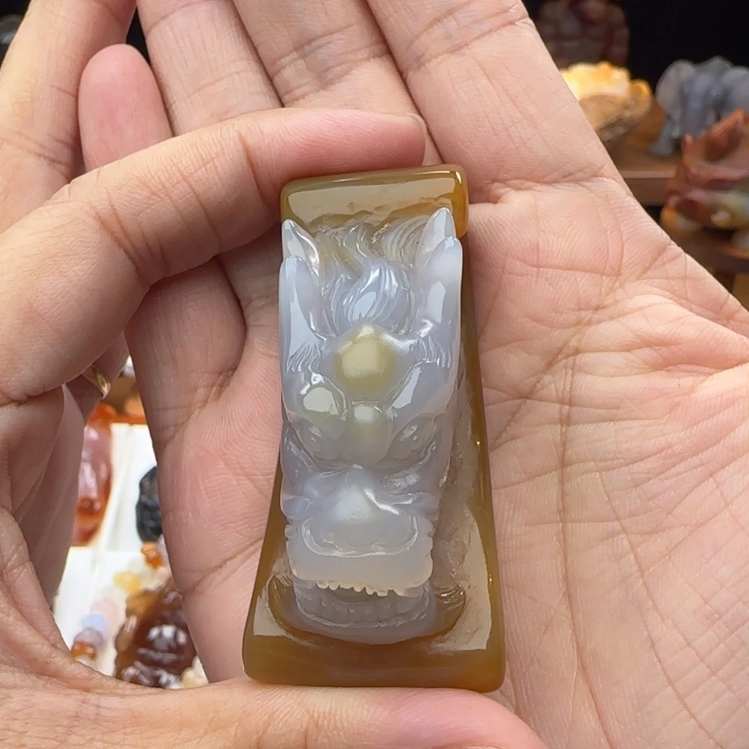 玛瑙/玉髓未镶嵌颈饰