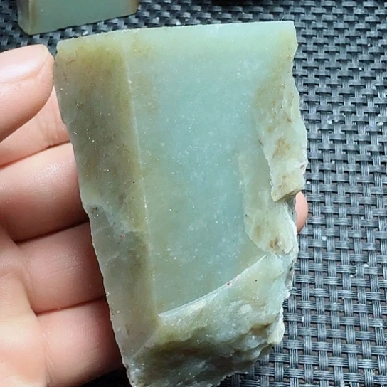 和田玉（糖玉）未镶嵌珠宝半成品