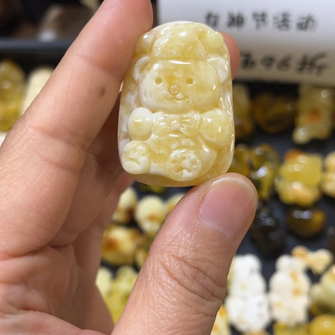琥珀珠宝奇石未镶嵌
