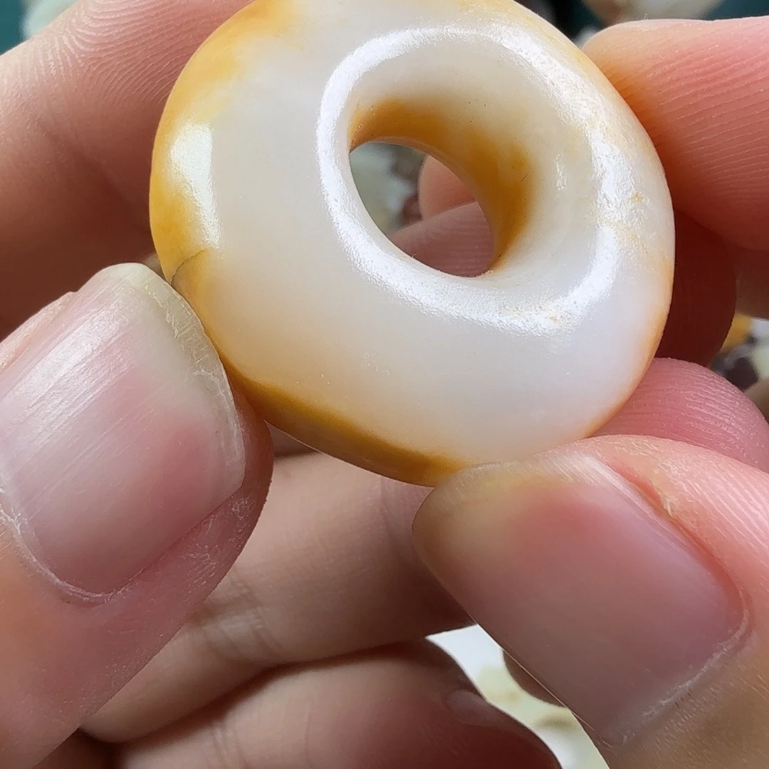 会***鹅和田玉（糖玉）未镶嵌手链