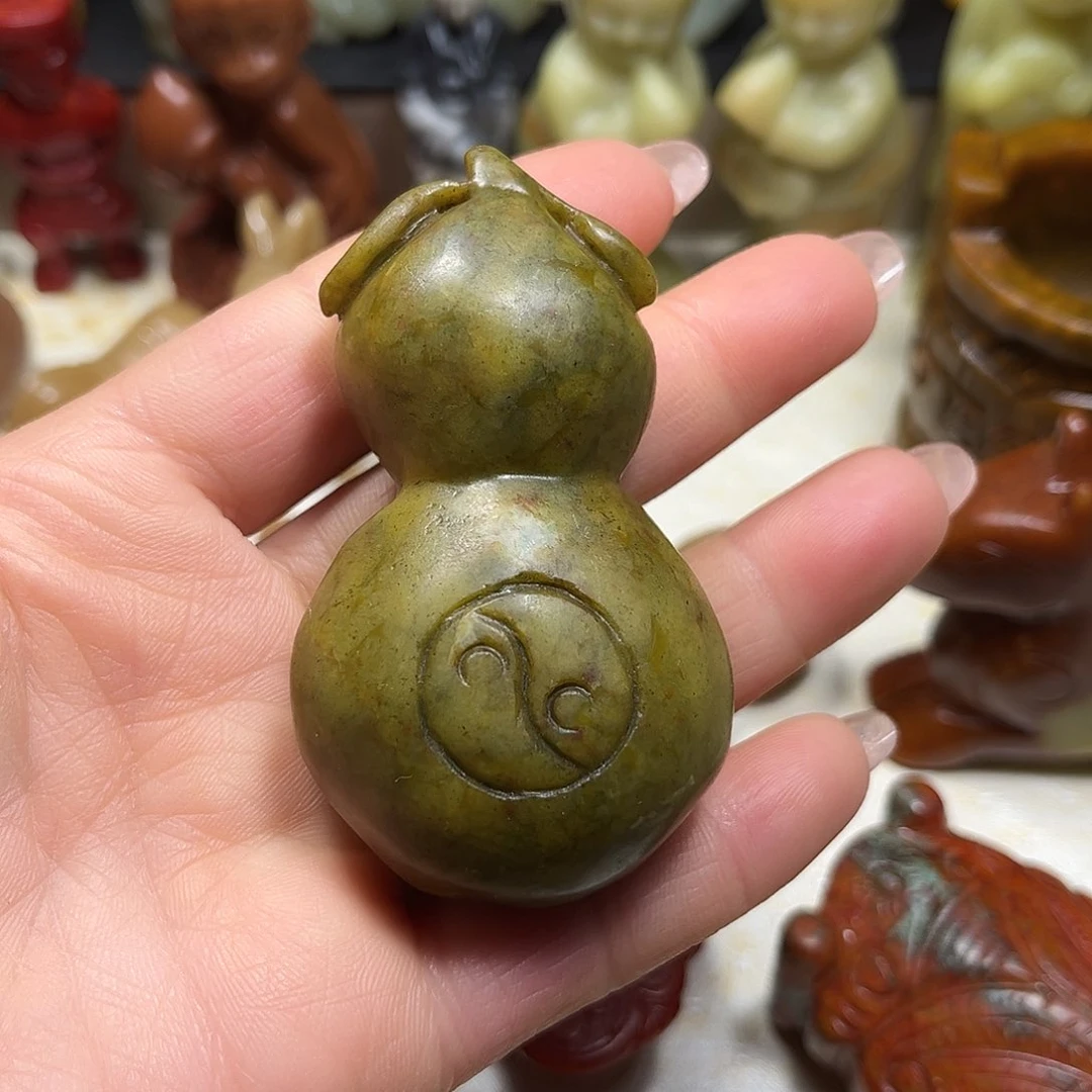 白玉菩提吊坠白玉菩提吊坠