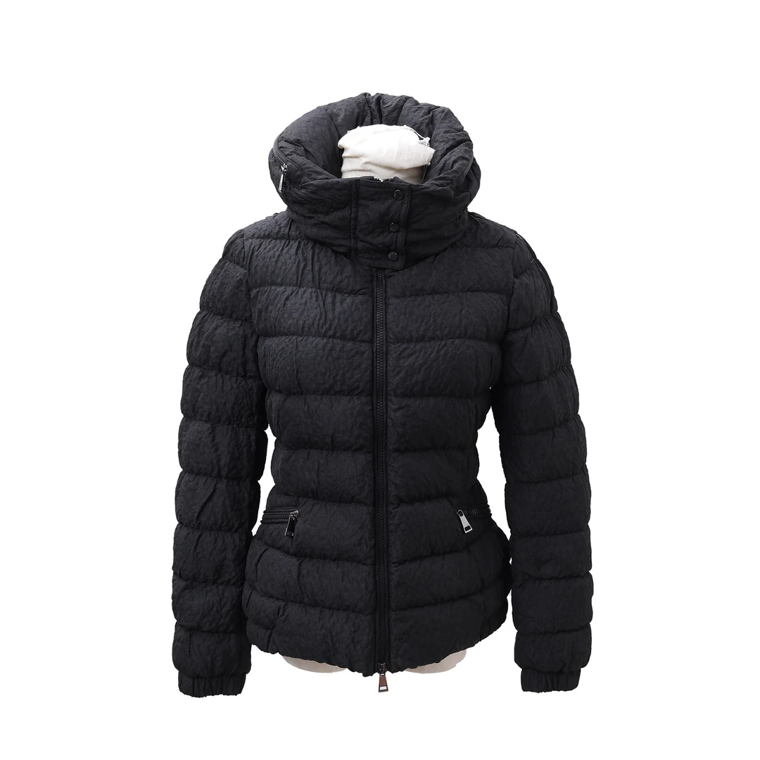 95新 MONCLER 【娇】短款褶皱羽绒服 黑色 蒙口码0 14325