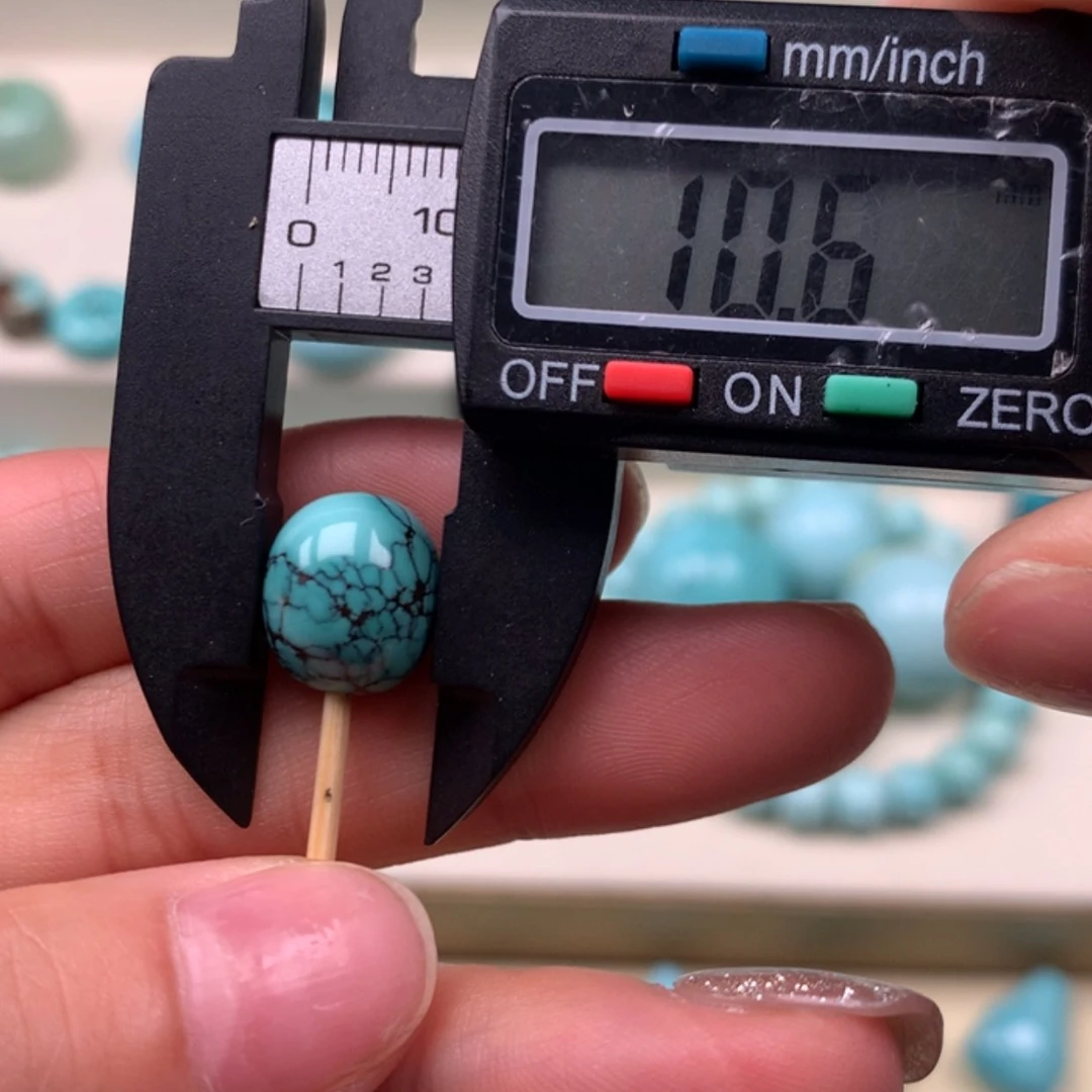 【闪购商品】未镶嵌绿松石珠宝奇石