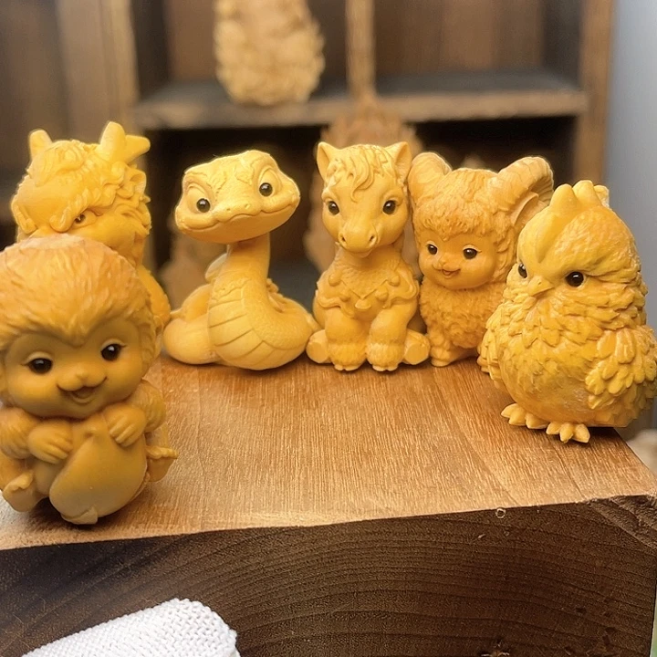 十二生肖一整套十三个摆件