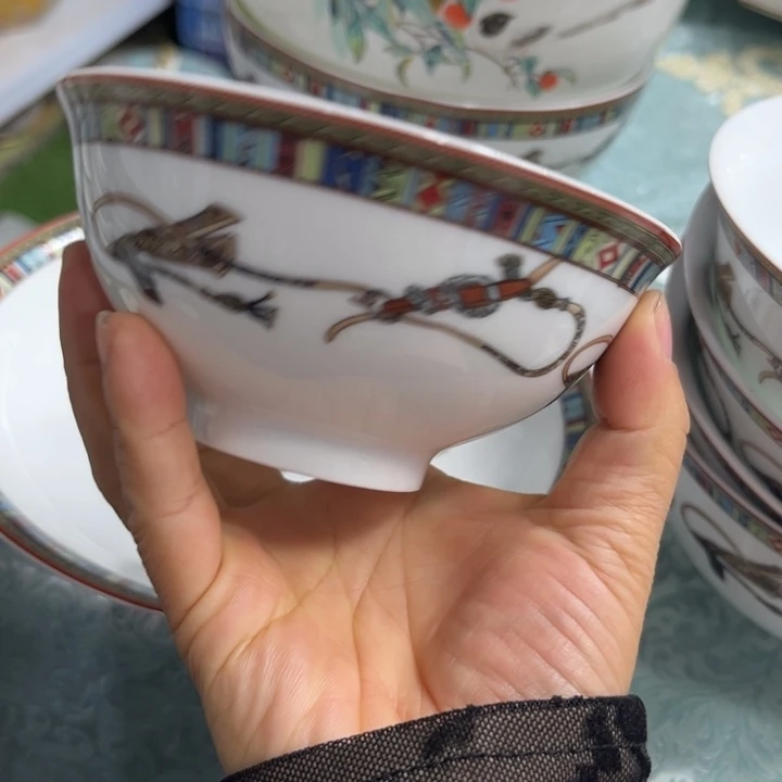 瓷片爱马仕碗六个4.5村